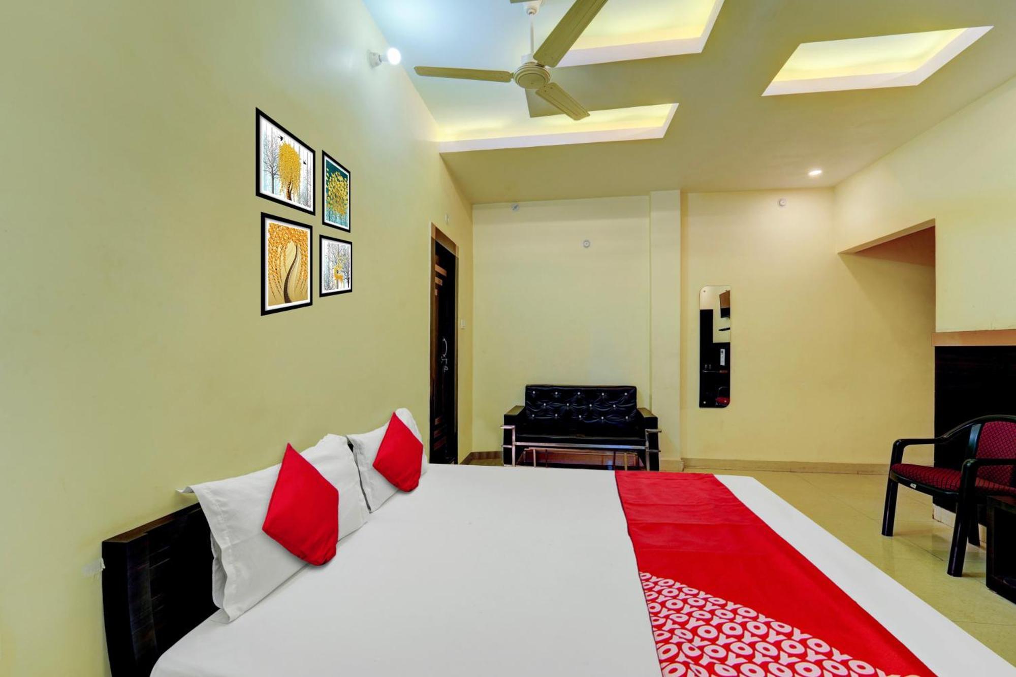 Oyo Flagship Hotel Centre Point Chhapra Kültér fotó